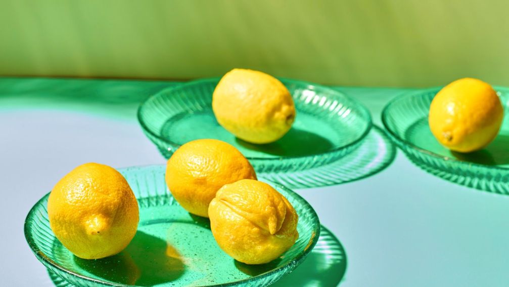 Top 5 Health Benefits of Lemon: Immunity, Skin Health, and More...